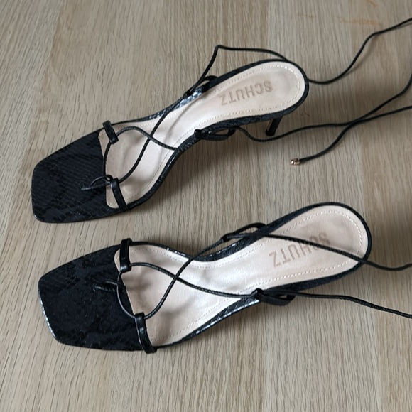 SCHUTZ 	
Antosha Sandal - Picture 3 of 6